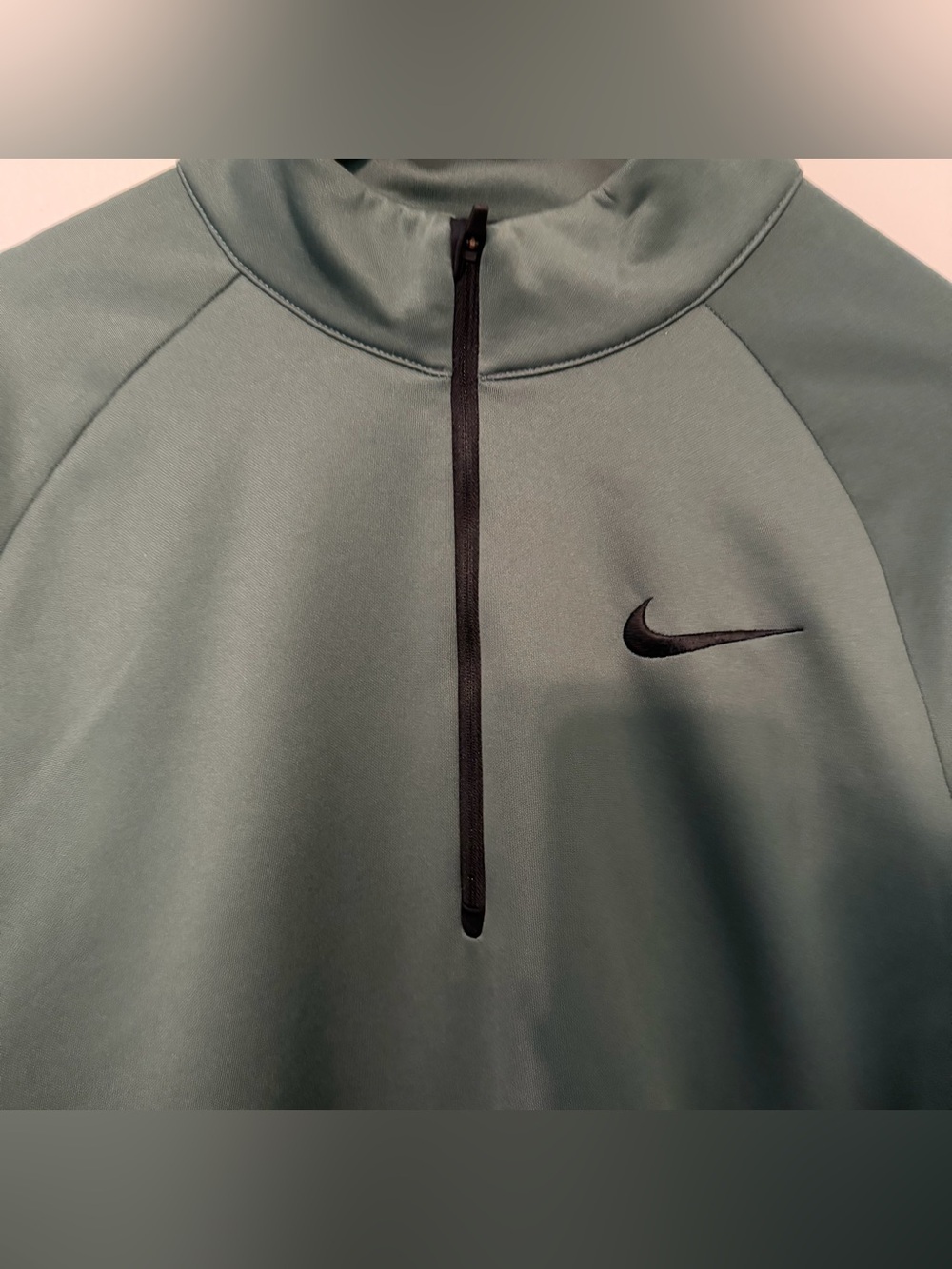 Nike Dri-FIT Quarter Zip Pullover – Olive Green – Men’s XLT - Picture 4 of 5